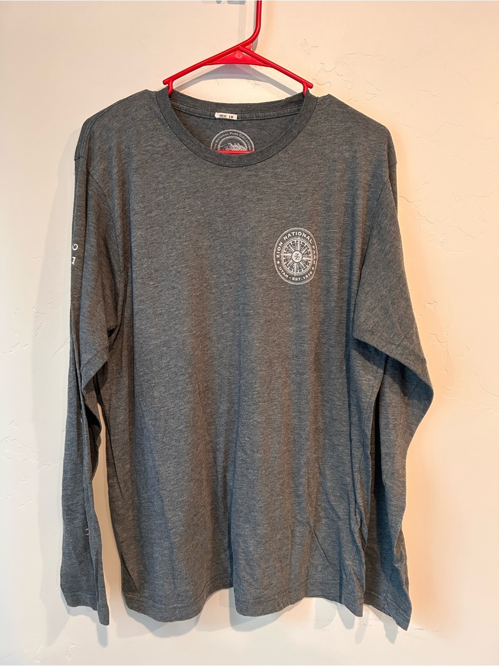 Men's Long Sleeve Charcoal Graphic Tee - Unbranded